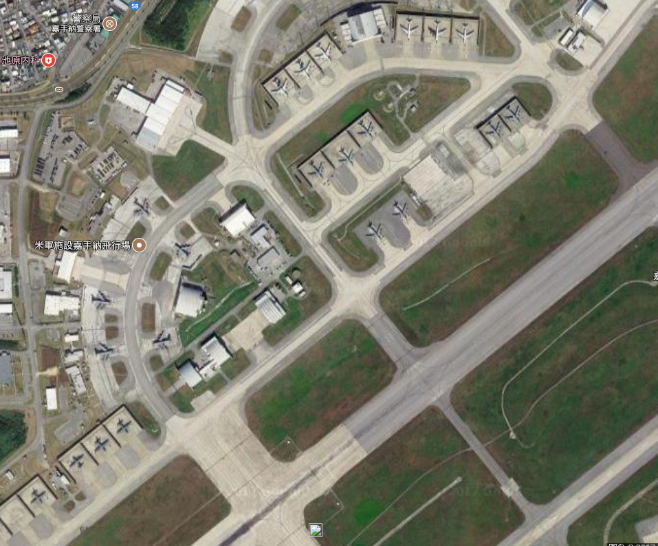 嘉手纳空军基地