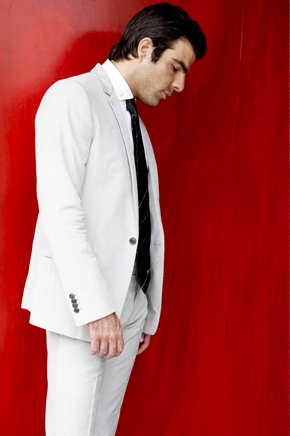  p>扎克瑞·昆图(zachary quinto),1977年6月2日出生于美国宾夕法尼亚