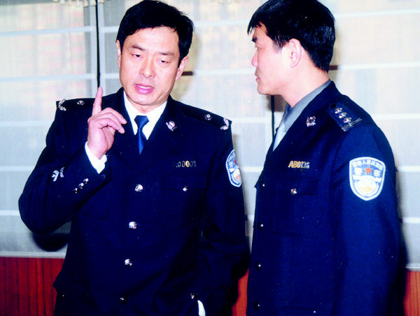 公安局长第二部