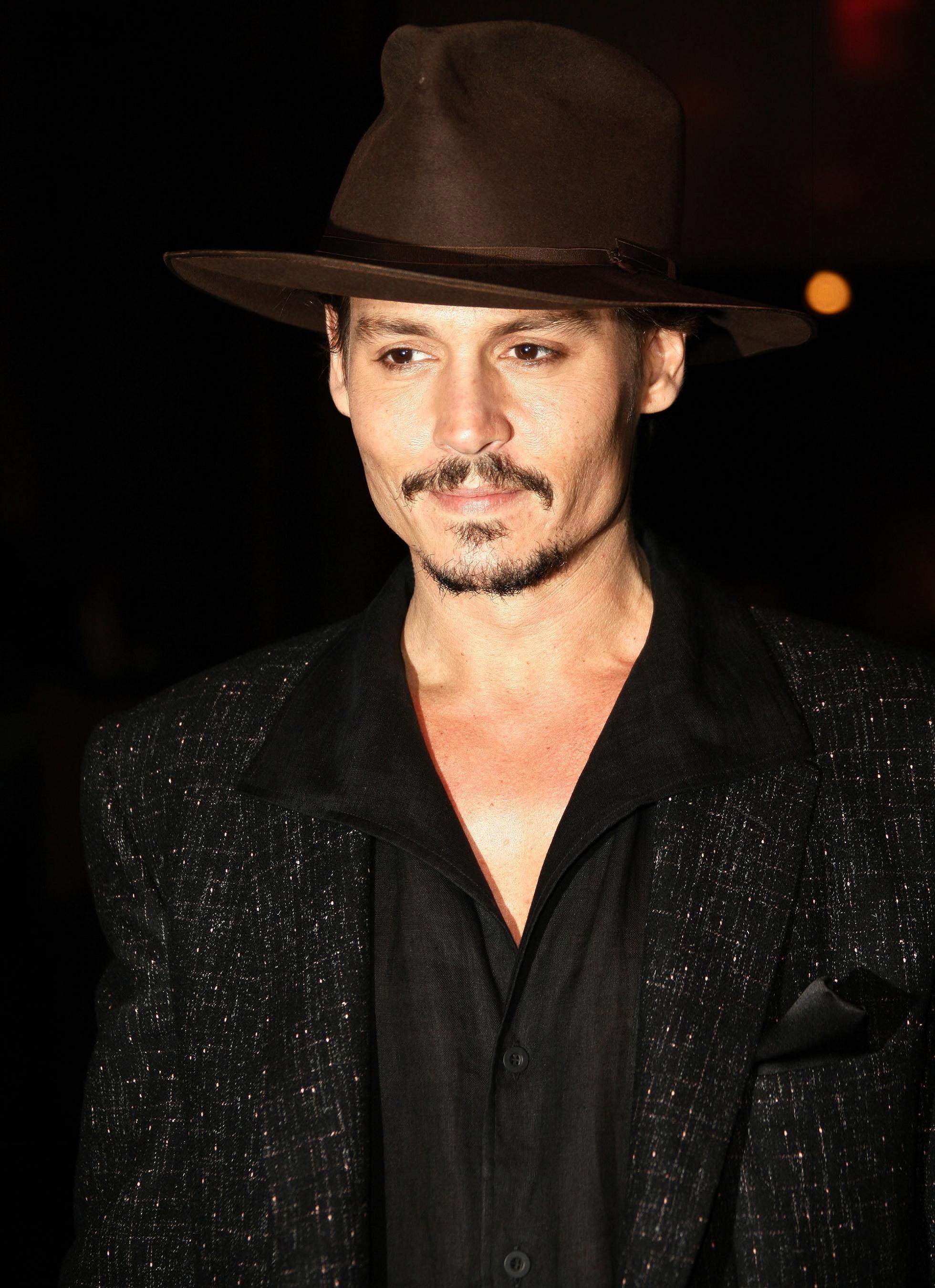  p>约翰尼·德普(johnny depp),1963年6月9日出生于美国肯塔基州,美国