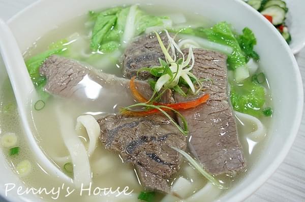  p>清炖牛胸是一道由 a target="_blank" href="/item/牛">牛 /a>胸肉