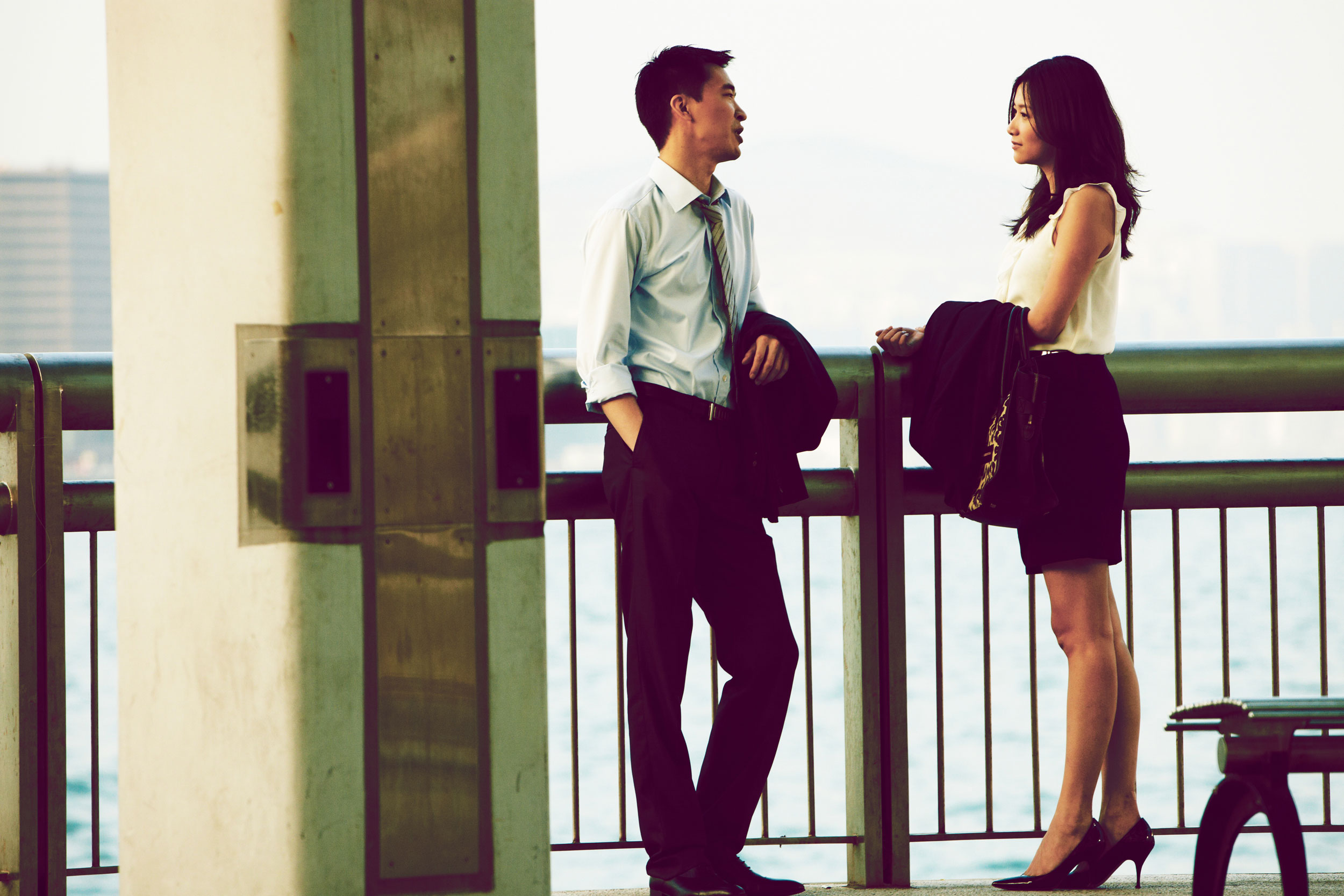  p>《亲密敌人》是徐静蕾导演,徐静蕾,黄立行联合主演的电影.