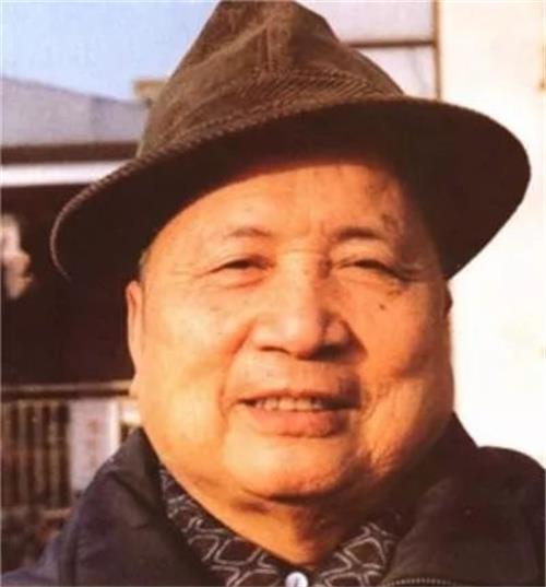 id="gnwtshlu4x">李百万(1926年11月5日-2010年),中国著名电影演员