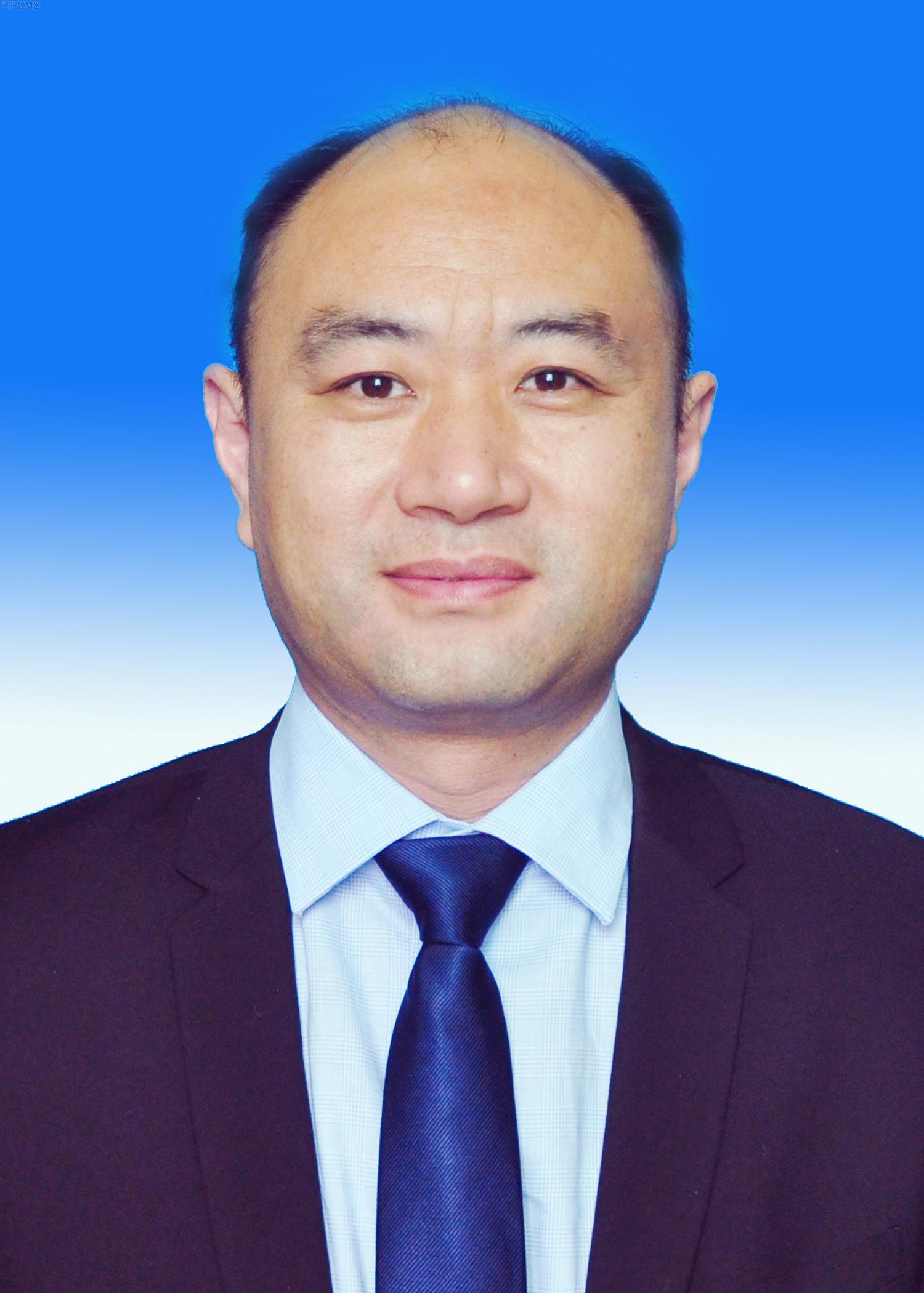 李军