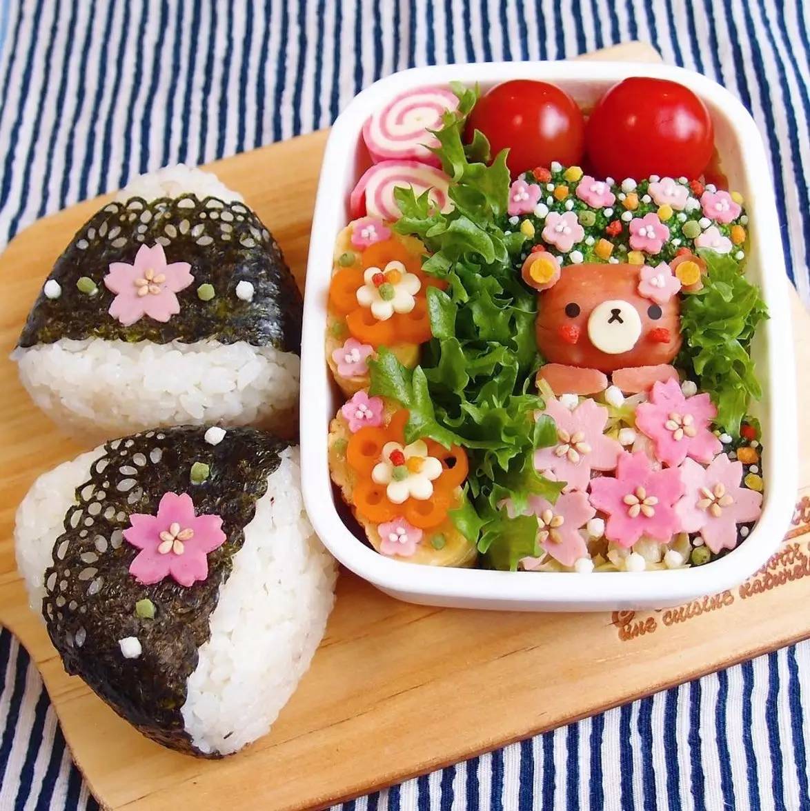 海苔饭团便当