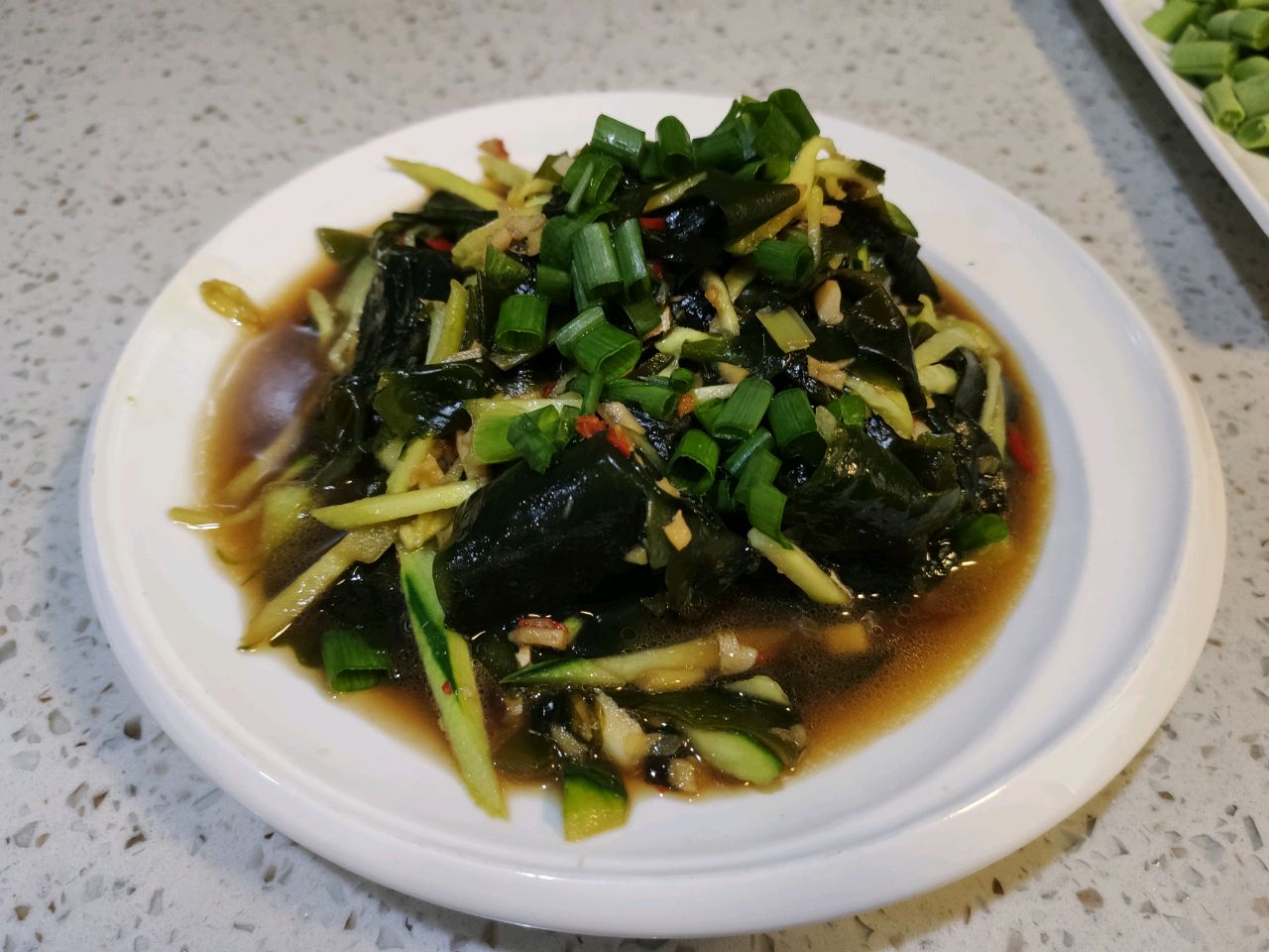 黄瓜裙带菜