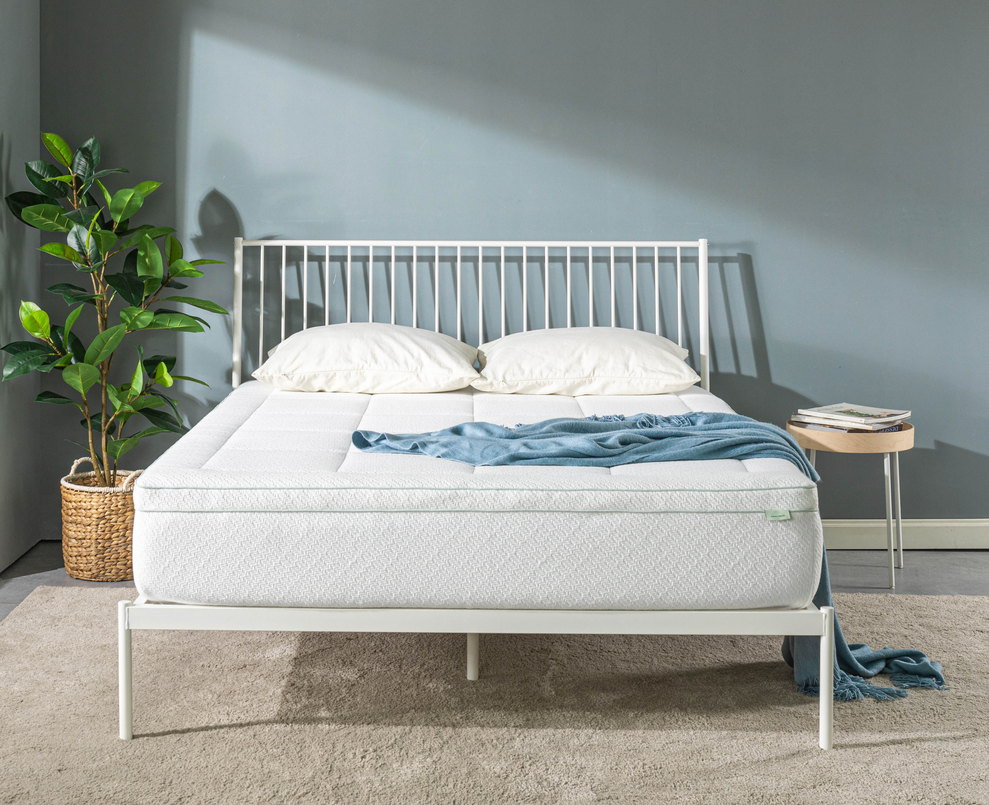 qb">1是一家起步于美国市场的全球化在线室内家具领军上市品牌