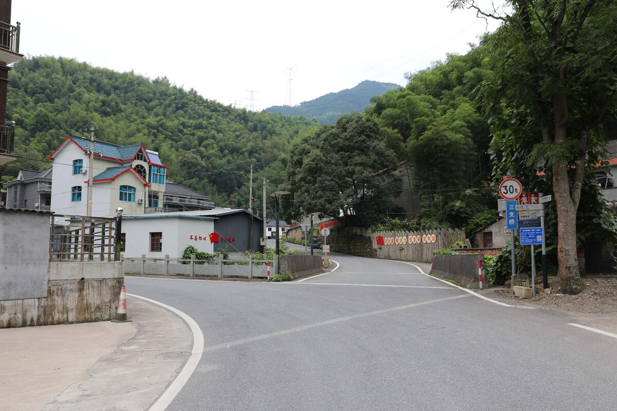  p>大源镇,隶属浙江省丽水市 a target="_blank" href="/item/缙云县