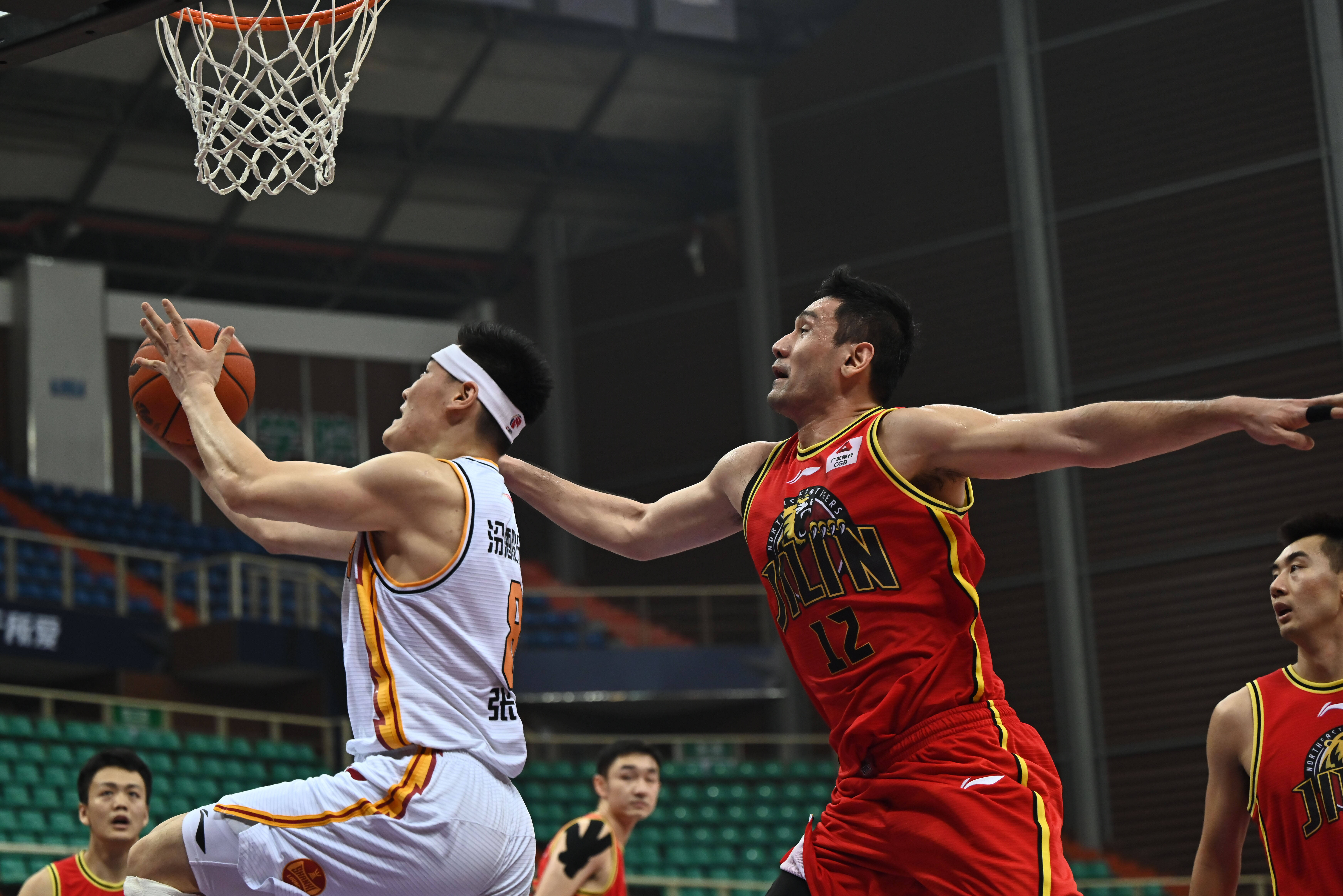 0wuk93w">张宁,1997年2月19日出生于河北省承德市,中国职业篮球运动员