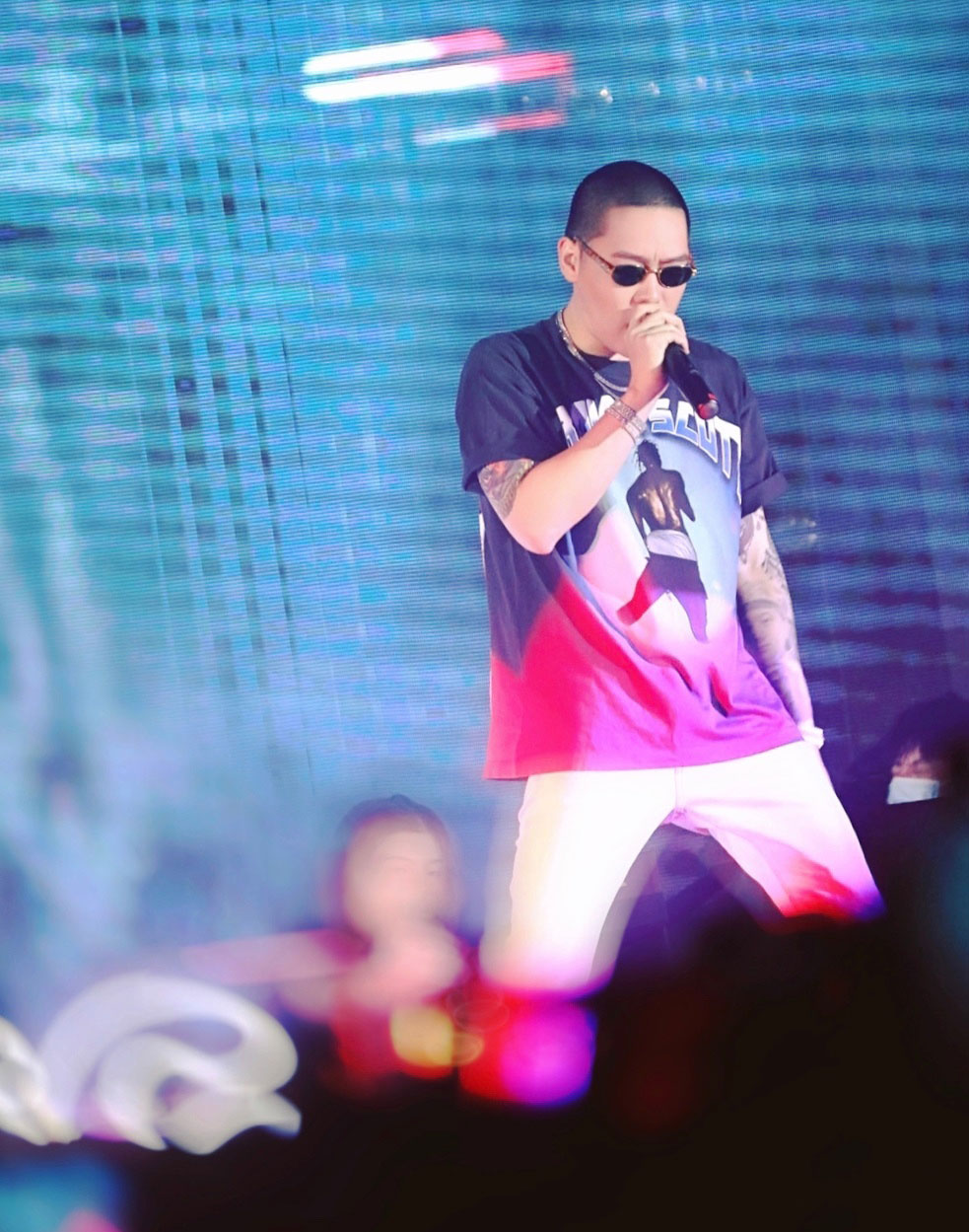  p data-id="gnvg1axsmf">弹壳(danko),本名刘嘉裕,1992年11月4日出生