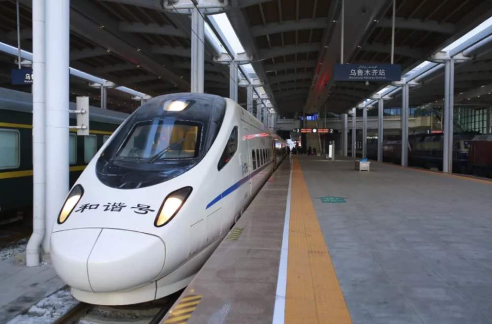  p>d2701次列车自2020年10月12日起将运行区间段改为从西安北开往