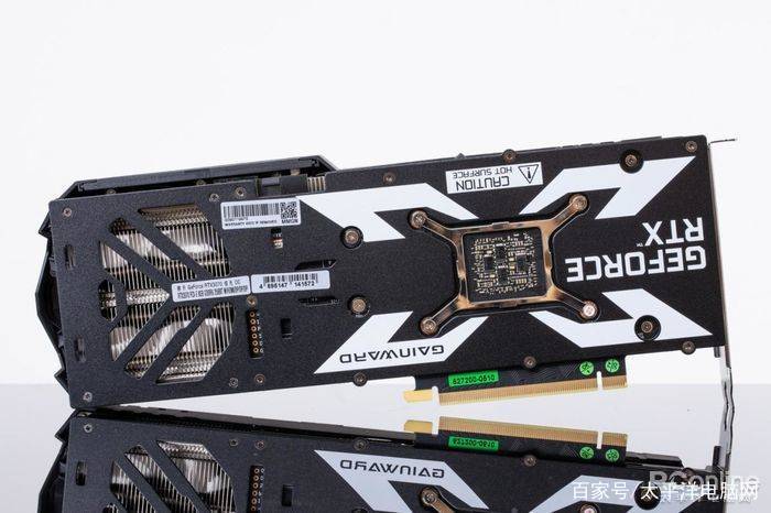 熱い販売 【動作品】RTX3070 PELADN (管理番号-93) PCパーツ