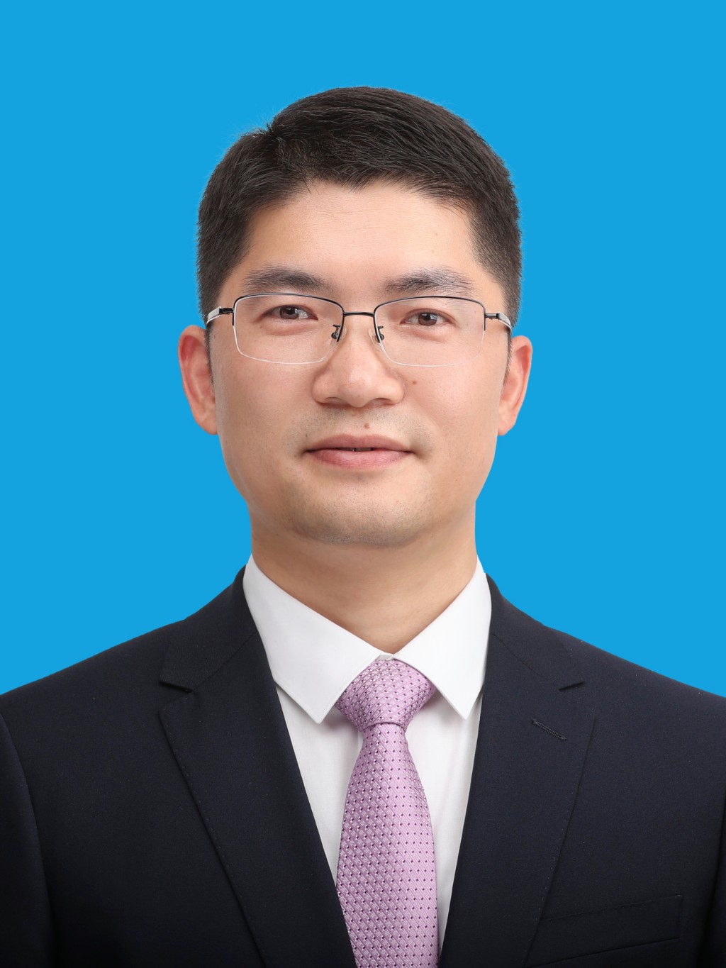 现任衡阳市石鼓区人民政府党组成员,副区长. /p>