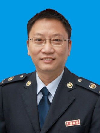 肖勇