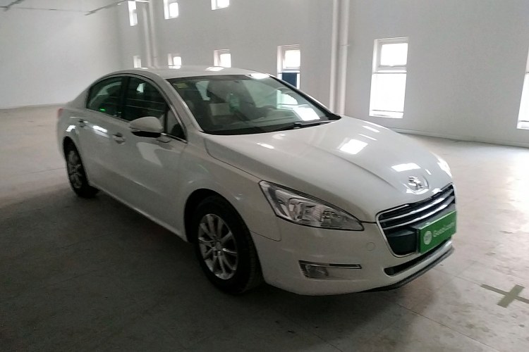 2012款东风标致508 2.3l自动旗舰版