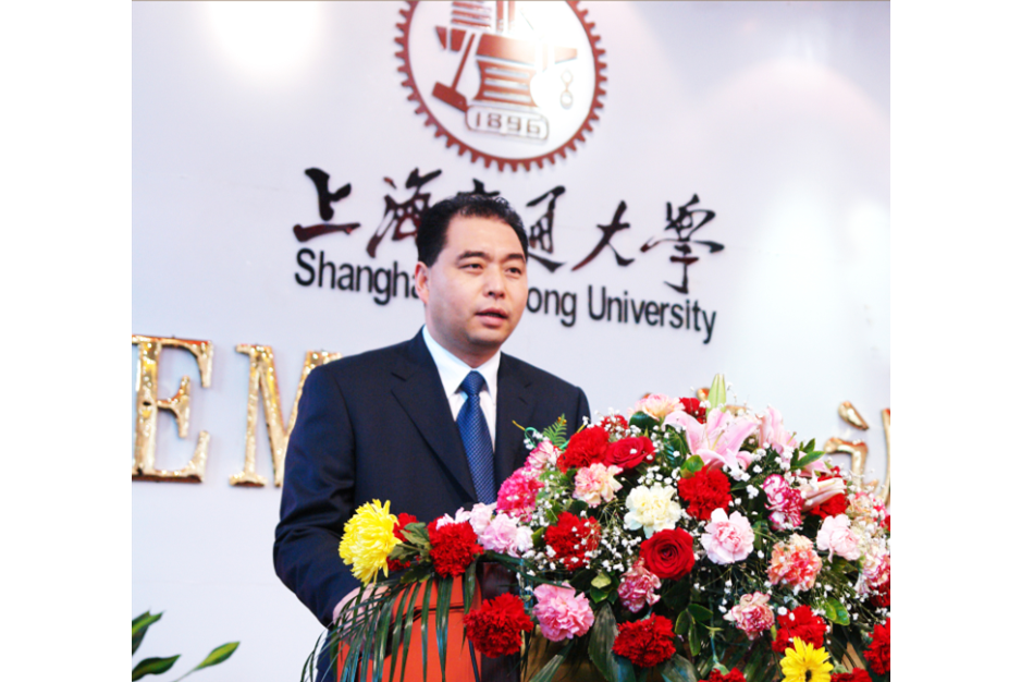 李明