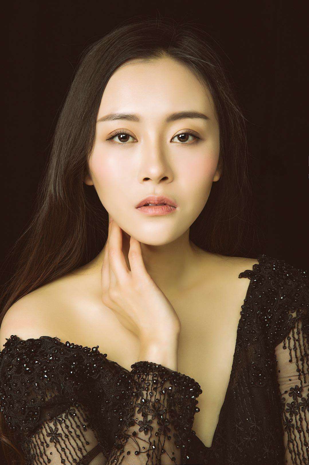  p>徐子涵,1992年7月14日出生于 a target="_b