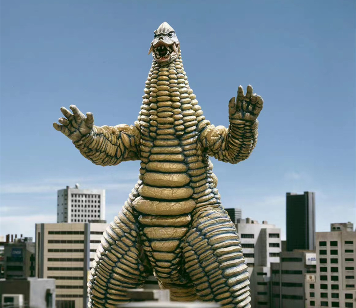 装甲怪兽雷德王