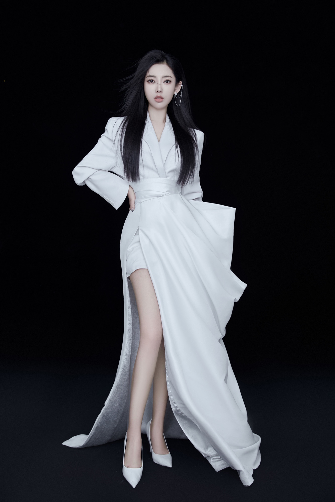 ">七爷,本名王琪,女, a target="_blank" href="/item/快手/19678032"