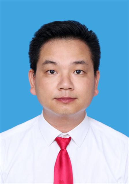  /p> p data-id="tlsfvietkgaw">现任河池学院党委办公室副主任,机关