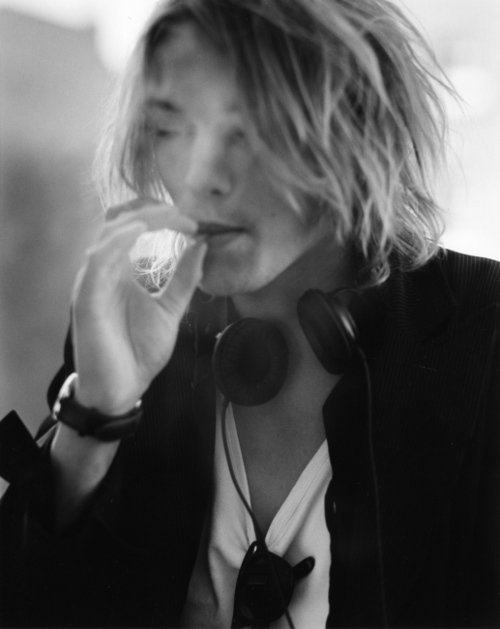 data-lemmaid="22135796">counterfeit /a>乐队(原名the darling buds