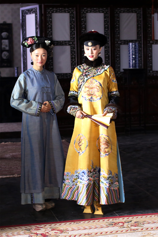 画框女人