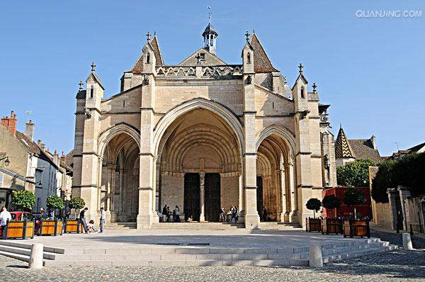  p data-id="gnx3v0jqoh">波恩市(德语:bonn)是德国 a target="_blank