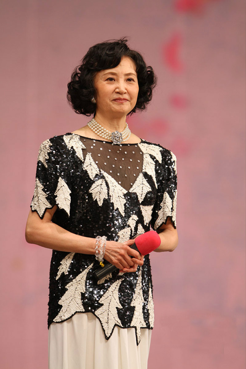 杨春霞
