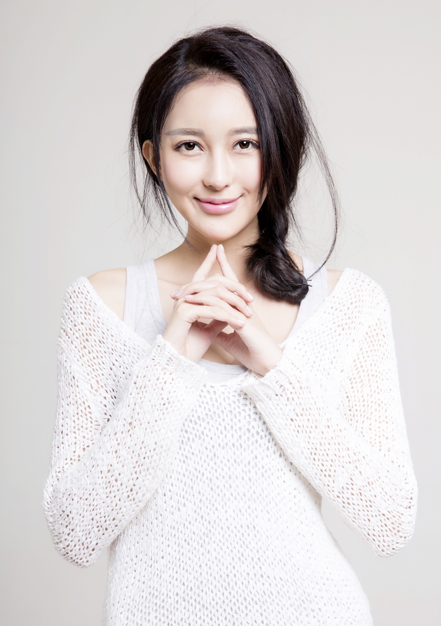  p>曲昱曈(qu yu tong ),毕业于北京电影学院,中国内地女演员,模特.