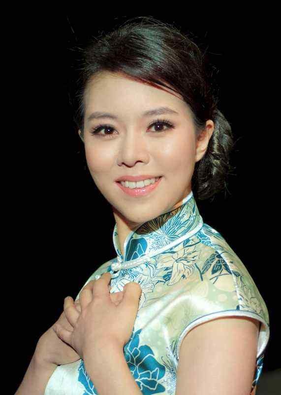  p>兰天,中国内地女高音歌唱演员,毕业于 a target