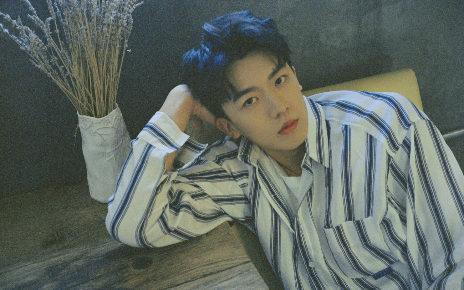  p>卢东旭,1998年8月24日出生于河北省,中国内地