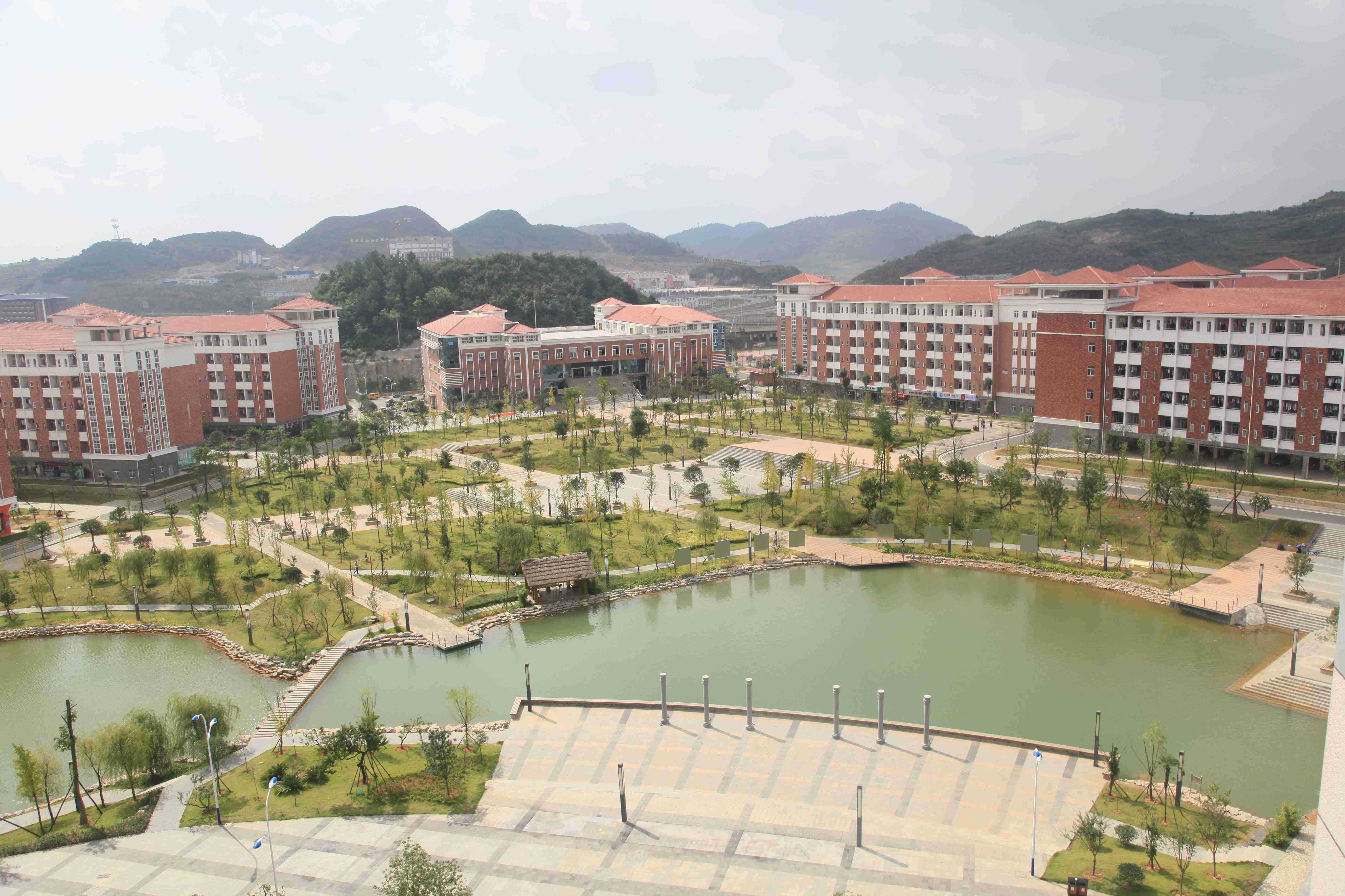  p>贵州医科大学(guizhou medical university,gmu),简称贵医大,是