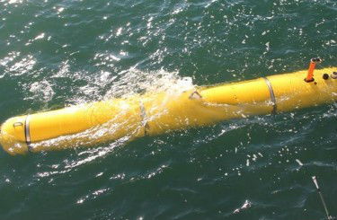  p>无人潜航器,英文名unmanned underwater vehicle是没有人驾驶,靠