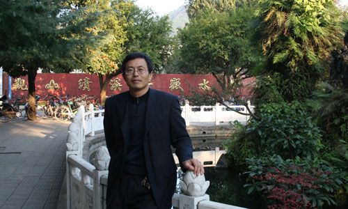  p>1988年6月毕业于 a target="_blank" href="/item/徽州师范