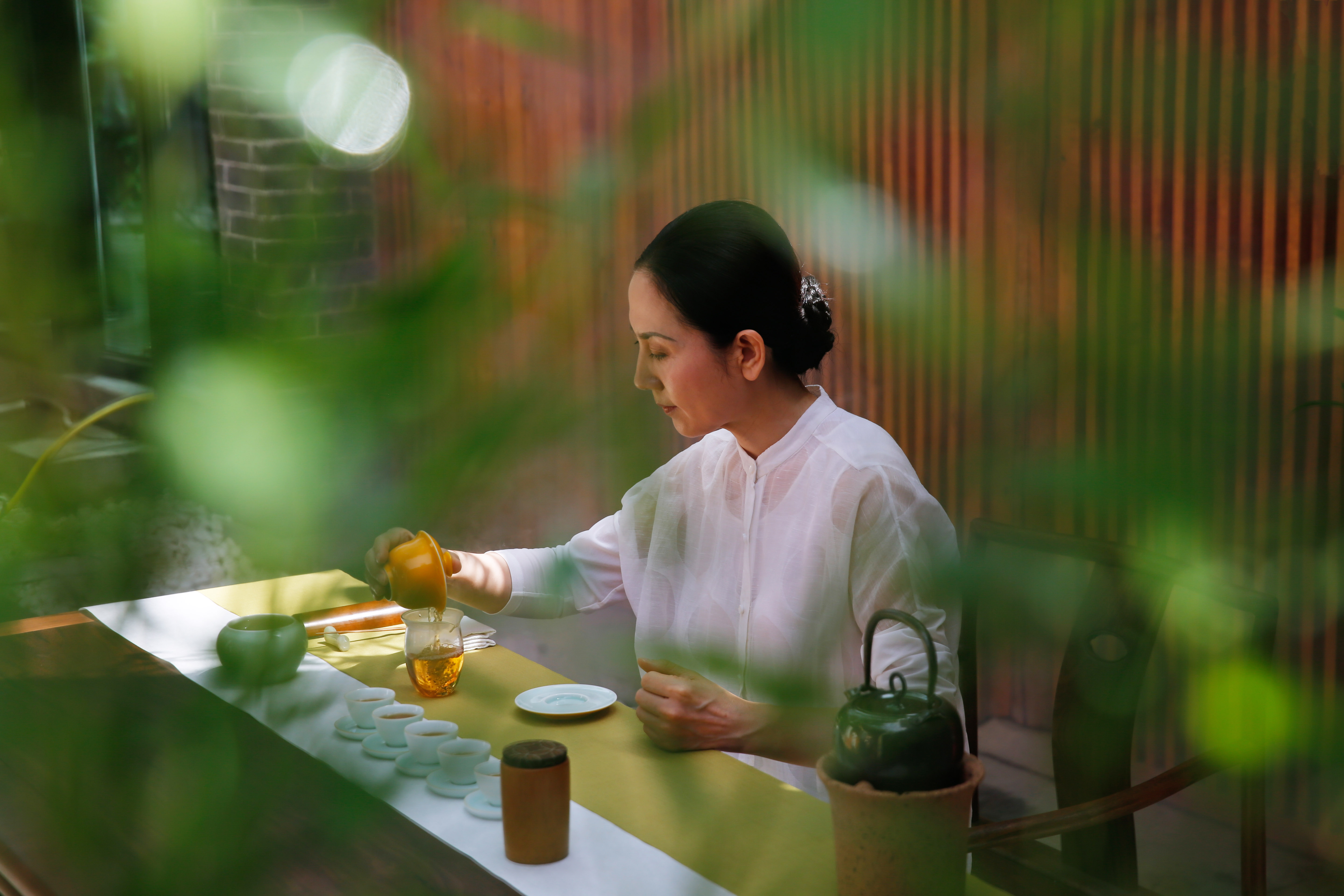  p data-id="gnbheme7py">王琼,中国,和静园创始人,"申时茶"倡导者 