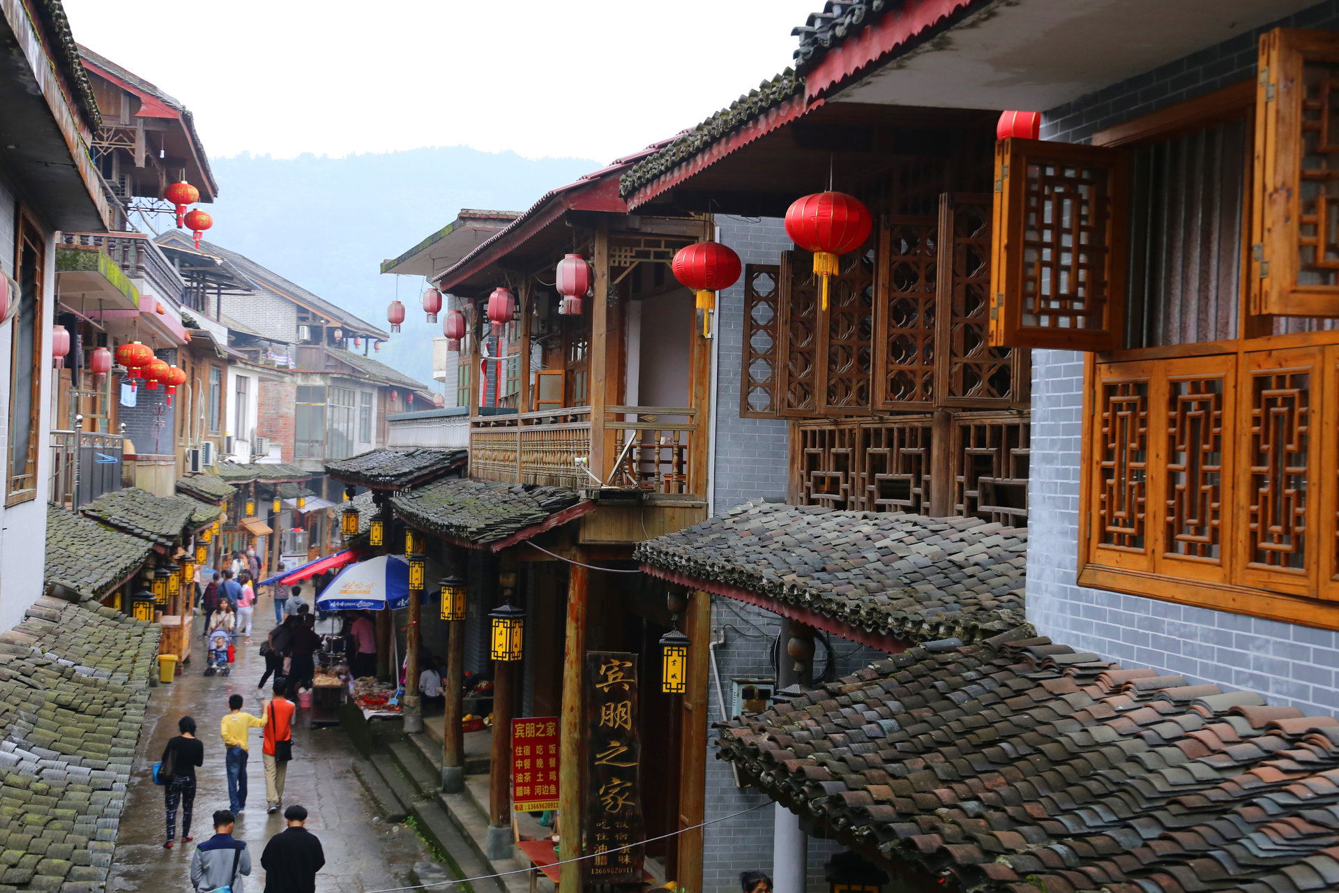  p>丹洲古城位于广西壮族自治区三江县,于明朝万历十九年(公元1591年)