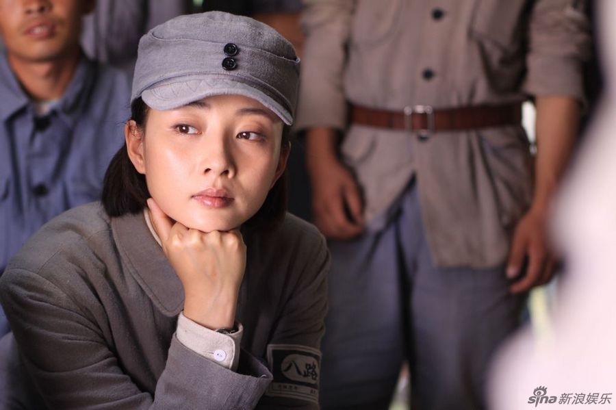 女演员,毕业于 a target="_blank" href="/item/中国人民解放军国防