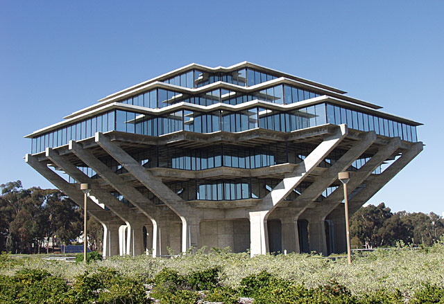加利福尼亚圣迭戈大学