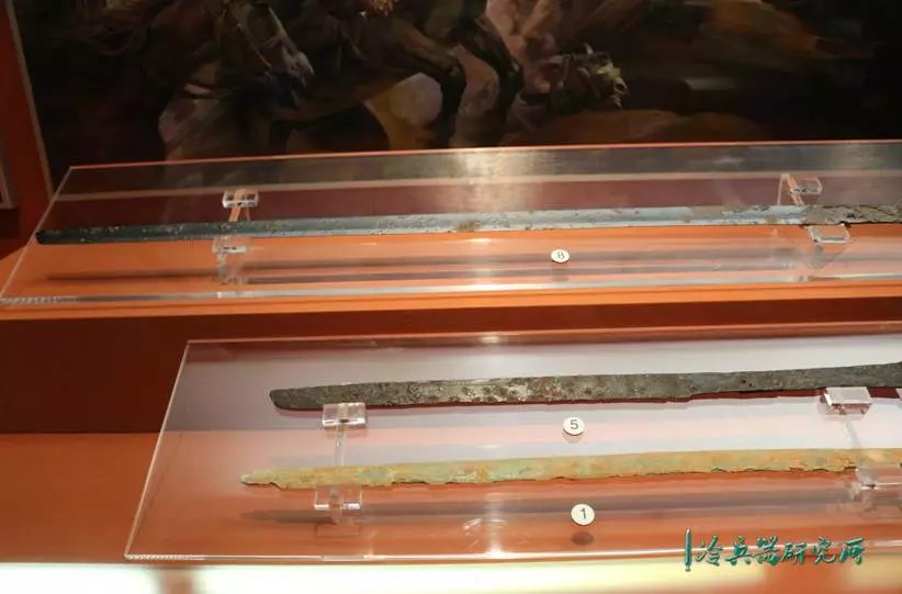 百炼利器！探秘唐刀的祖先：以辟不详的中国环首刀_百科TA说