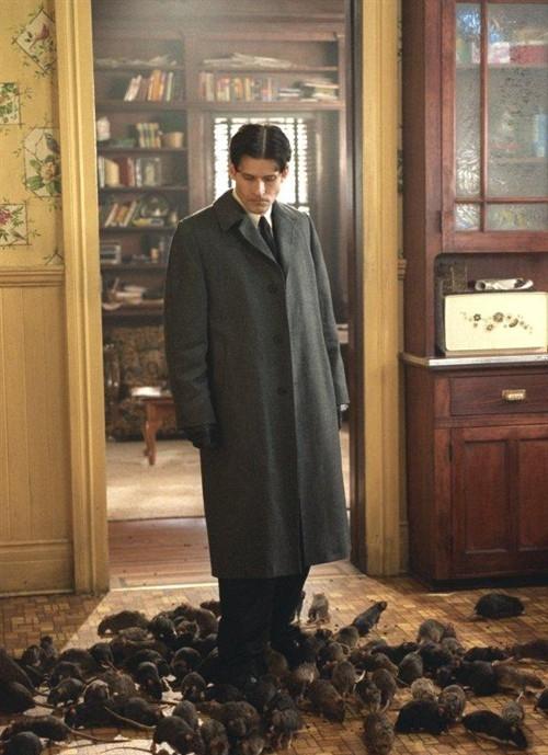 驭鼠怪人willard(2003)