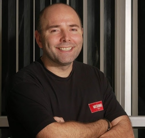  p data-id="gnzqgojxio">皮埃尔·伍德曼(pierre woodman)是一名 a