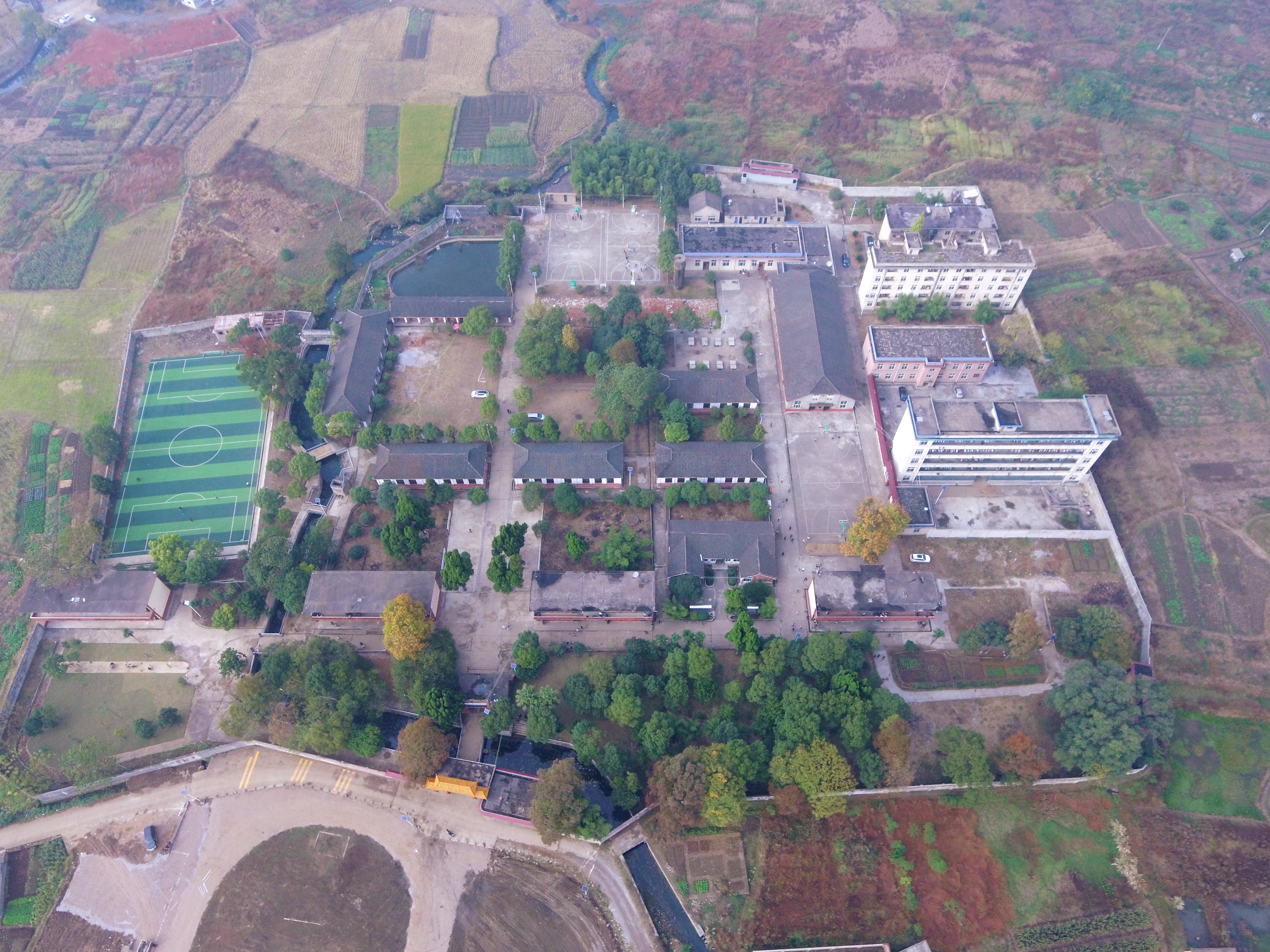  p>塘村镇,湖南省郴州市嘉禾县下辖镇,地处县城南面,东与袁家镇,临武