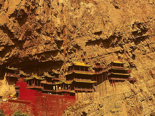  /p> p>浮丘山不仅风景秀丽,且有不少文物胜迹.