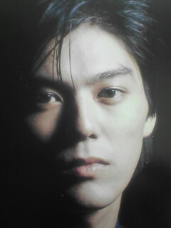  p>尾崎丰(おざき ゆたか,1965年11月29日-1992年4月25日),出生于日本