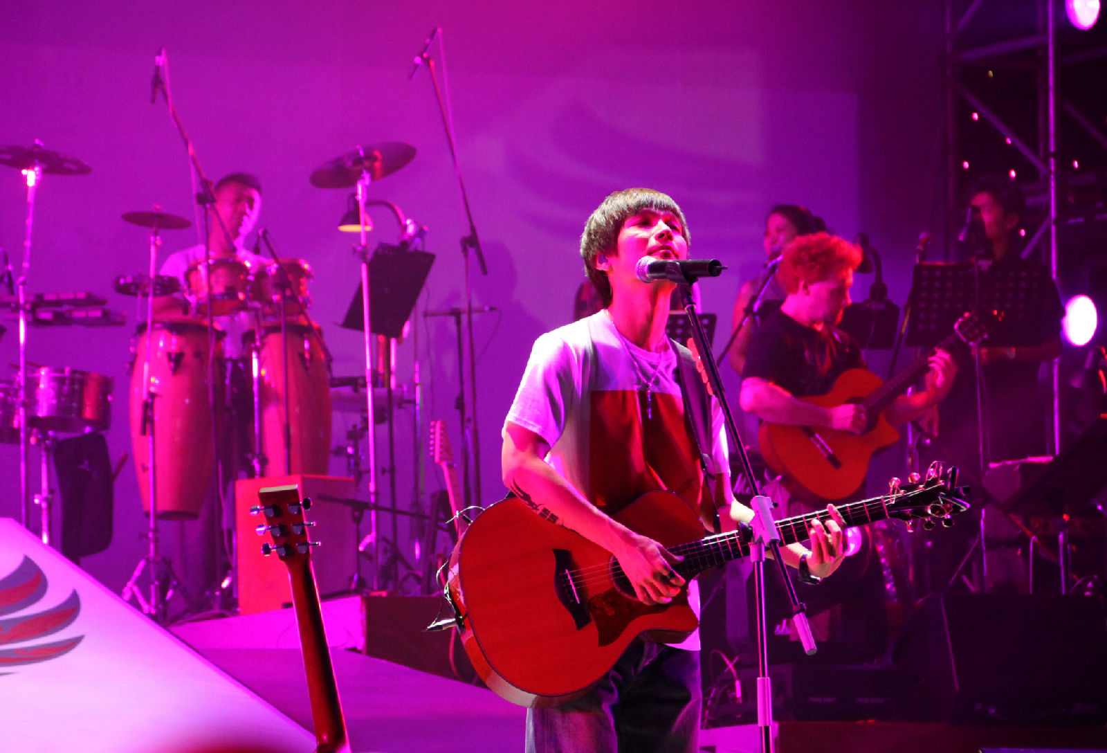 c乐队/19947924" data-lemmaid="19947924">