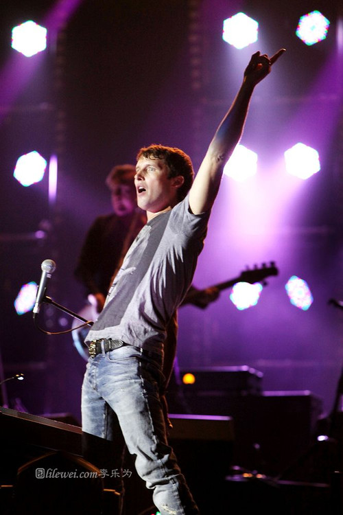  p data-id="gocppjj23i">詹姆斯·布朗特(james blunt),1974年2月22