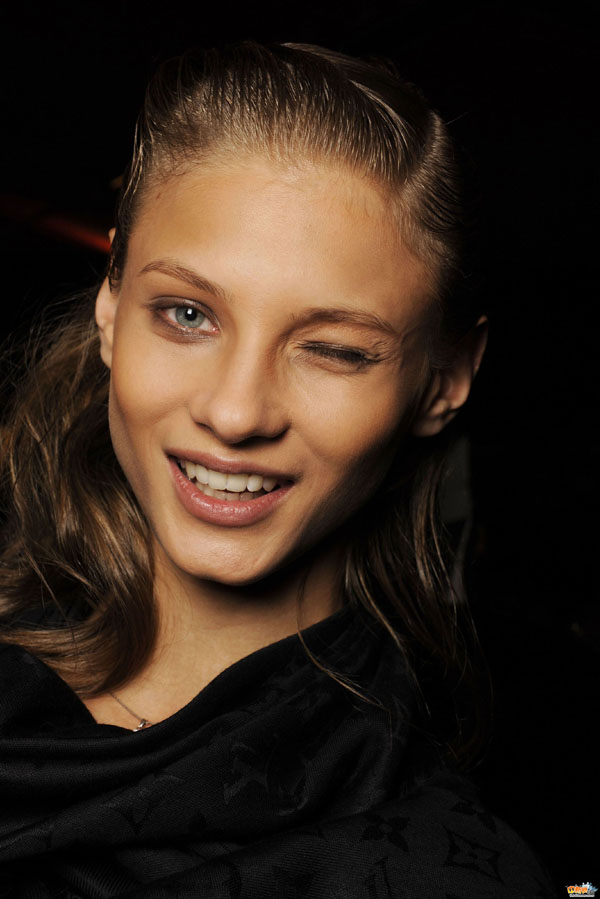 安娜·塞莱茨妮娃