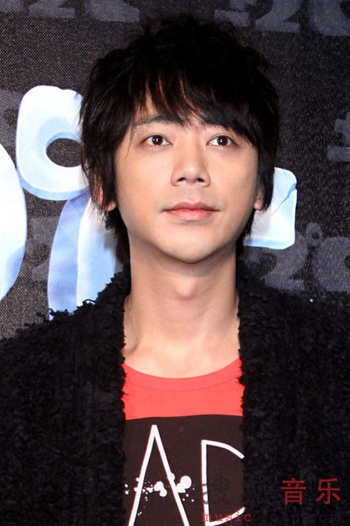  p>信(shin),本名苏见信,1971年5月14日出生于台湾省,中国台湾男歌手