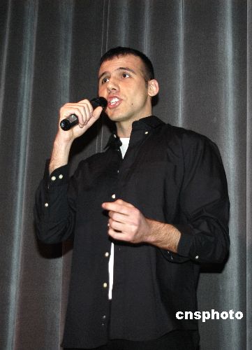  p>红老外(george costow)指的是来自美国的一位视频名人.