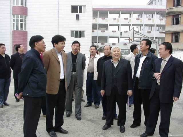 桂东县第一中学